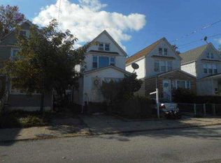 217-08 110th Rd, Queens Village, NY 11429