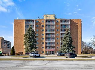 120 Pickering Dr #205, Amherstburg, ON