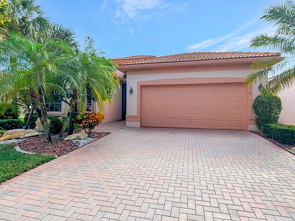 5th image of 7016 Imperial Beach Circle