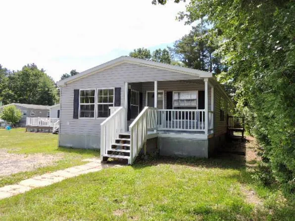 12 Otter Creek Dr, Plattsburgh, NY 12901