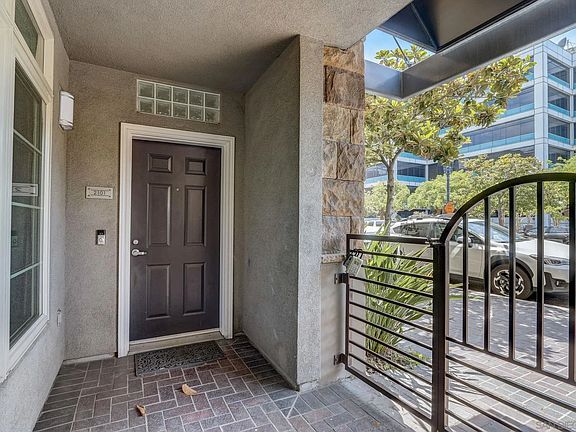4th image of 1480 Broadway #2101