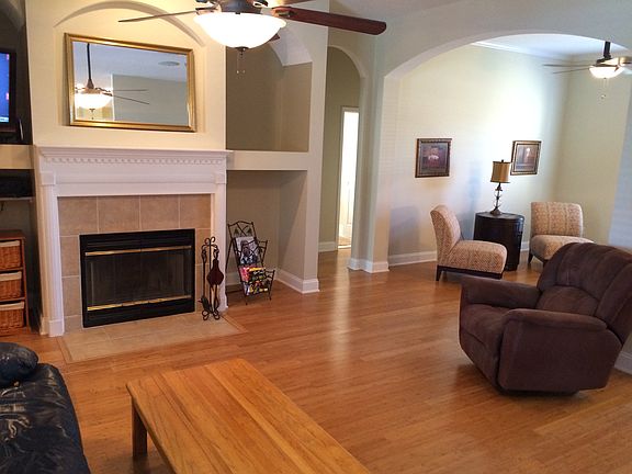 5th image of 1565 Tralee Ct N