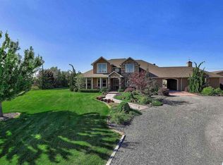 90013 E Reata Rd, Kennewick, WA 99338