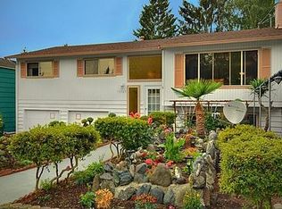 15527 14th Ave NE, Shoreline, WA 98155