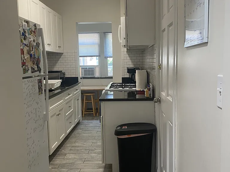 3-5 Linnaean St #29 — Photo 7