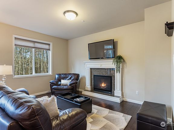5th image of 2028 139th Street SW