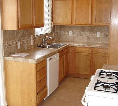 2nd image of 1475 W 157th St APT A