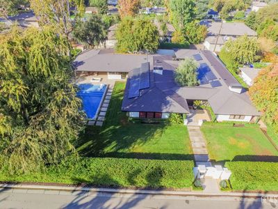 2221 Myrtle St, Bakersfield, CA, 93301