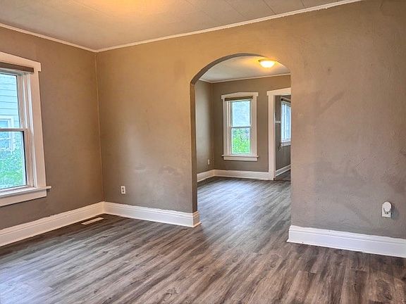 2 living room areas as you walk in the front door