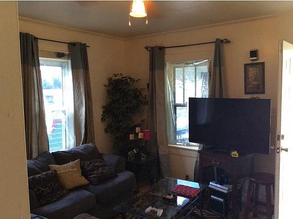 4th image of 1612 Kentucky Ave
