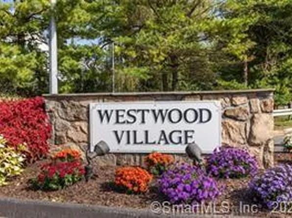 55 Mill Plain Road #30-11, Danbury, CT 06811