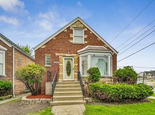 5700 W Gunnison St, Chicago, IL 60630