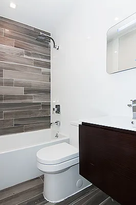 Rented by Perry Associates NYC Inc | media 12