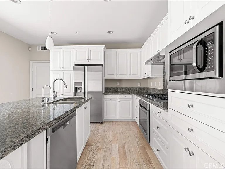 352 Golden Bear Ln — Photo 6