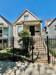 4118 N Kedzie Ave, Chicago, IL, 60618