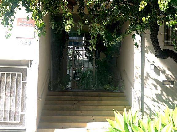 3rd image of 1323 Micheltorena St #5