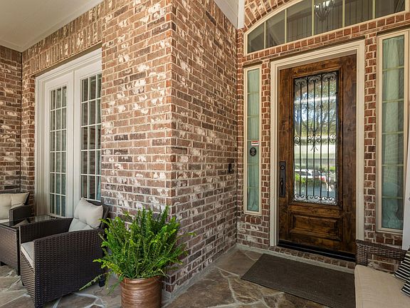 3rd image of 26706 Longleaf Valley Dr