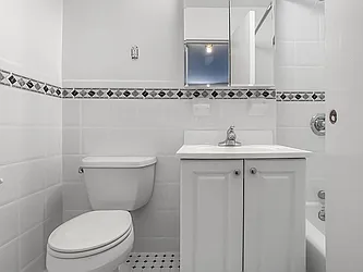 Rented by Brown Harris Stevens