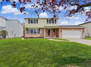 51 Tracy Lynn Ln, Buffalo, NY 14224