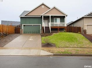 2561 Christina St NW, Salem, OR 97304