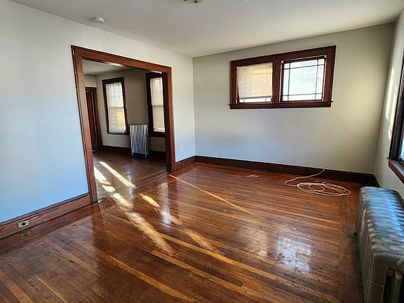 4th image of 200 Kimberly Ave Floor 2