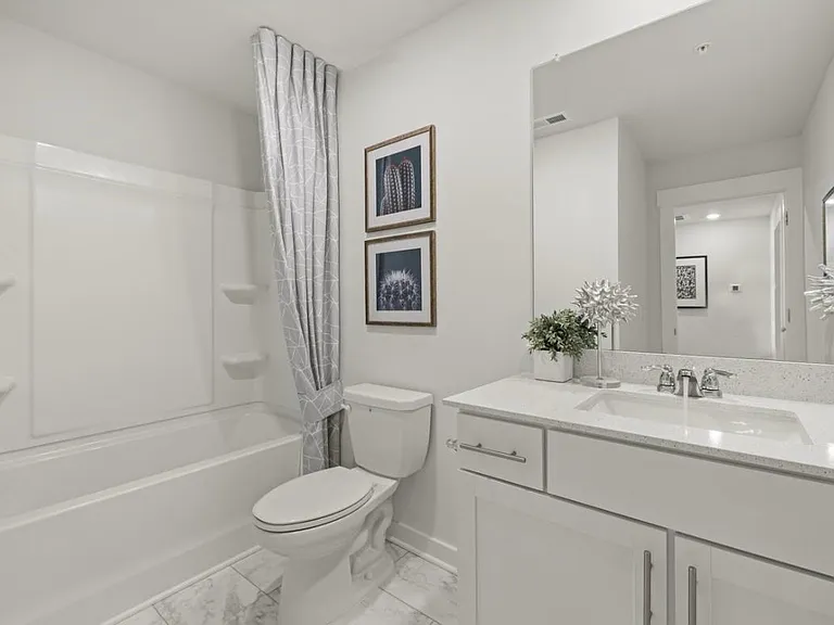 574 Trinity Way — Photo 10