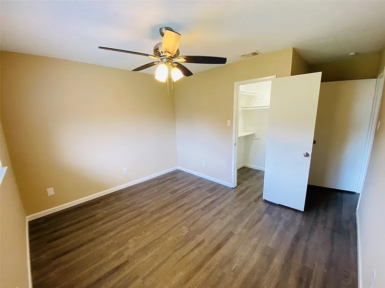 14815 Earlswood Dr — Photo 25