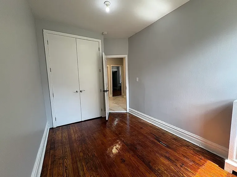 211 Grant Ave #1A — Photo 2