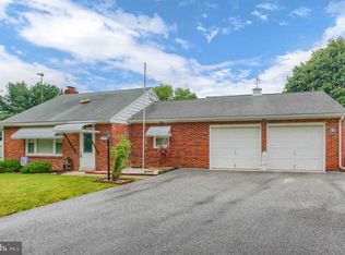 379 Martin Dr, Hanover, PA 17331