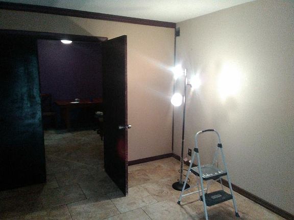3rd image of 907 S Yampa St Unit 106
