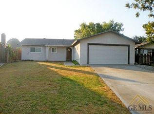 7101 Cedarcrest Ave, Bakersfield, CA 93308