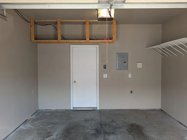 1139 NE 7th Ln — Photo 29