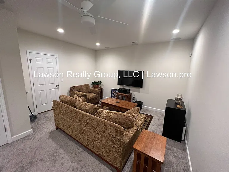 149 Shenandoah Ave — Photo 38