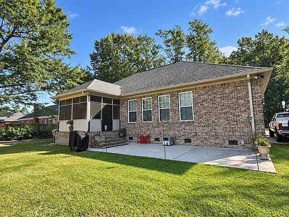 2nd image of 1413 Constantine Dr