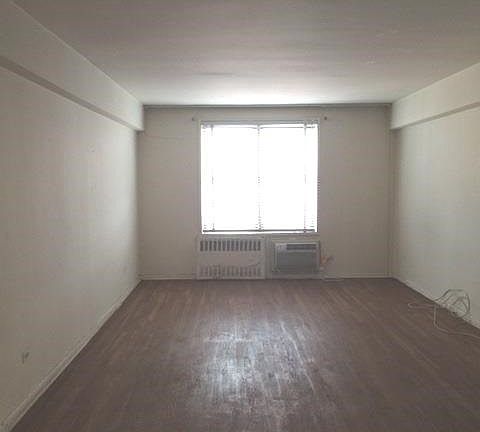 5th image of 6515 38th Ave APT 6B