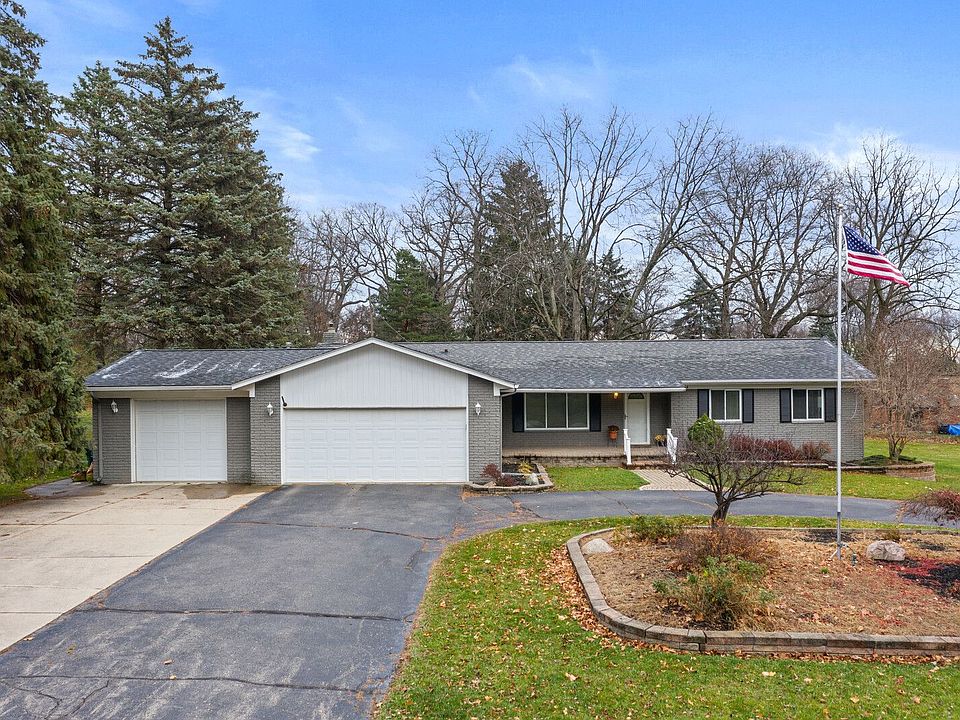 1st image of 6354 Canmoor Dr