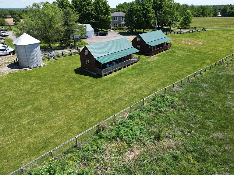 450 Waterworks Rd #A — Photo 23