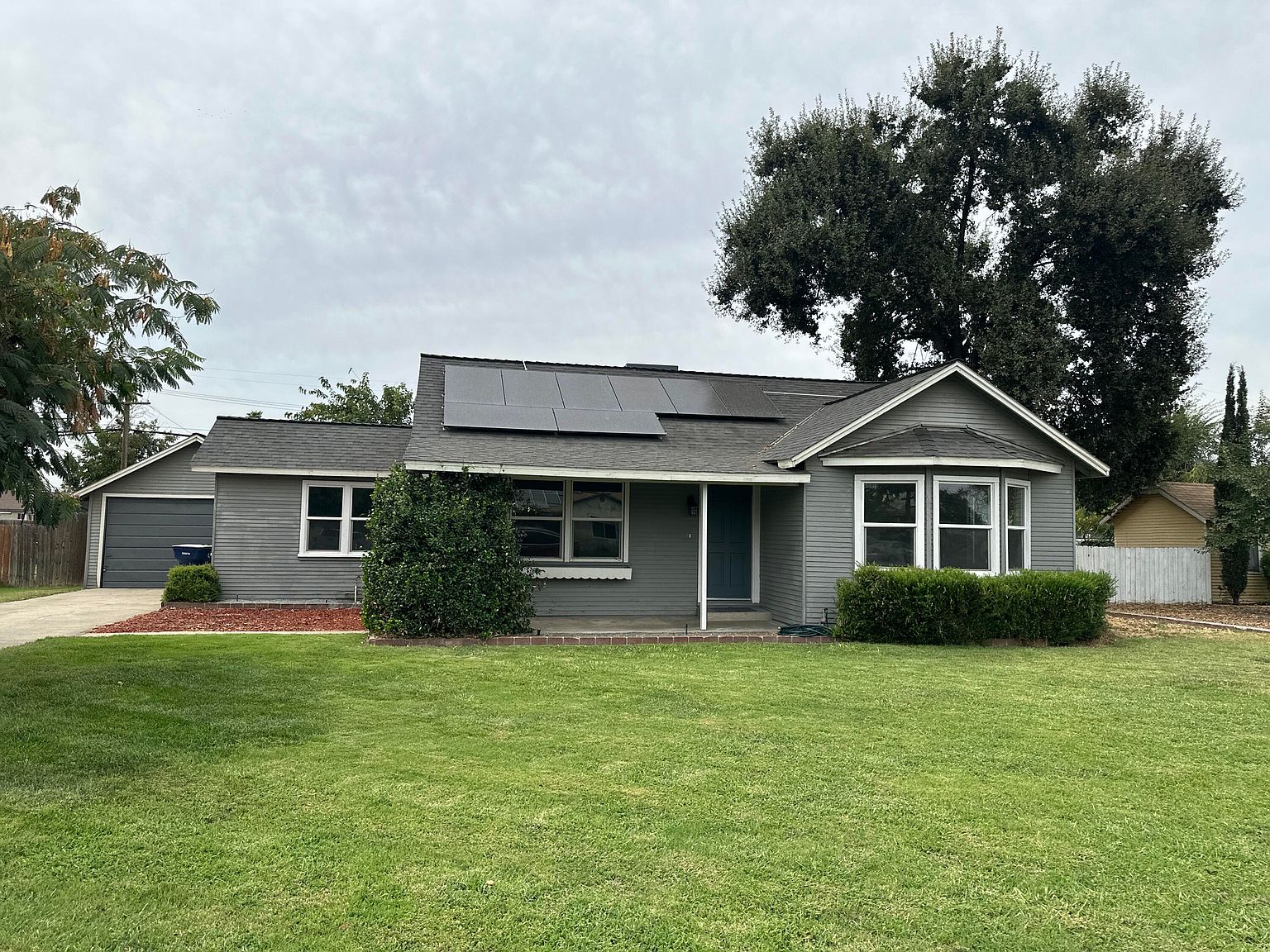 225 S Los Angeles Street SW, Tulare, CA 93274 Zillow