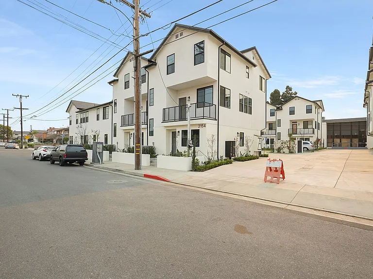 2154 245th St — Photo 31