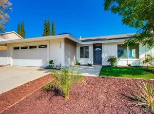 950 Funquest Dr, Fallbrook, CA 92028