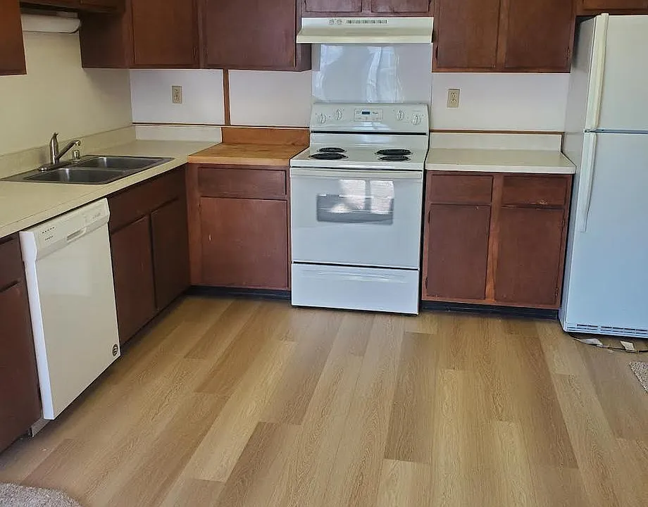 Park Ridge Apartments