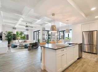 1035 3rd Ave S, Naples, FL 34102