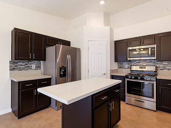 5th image of 3805 Rock Dove Way