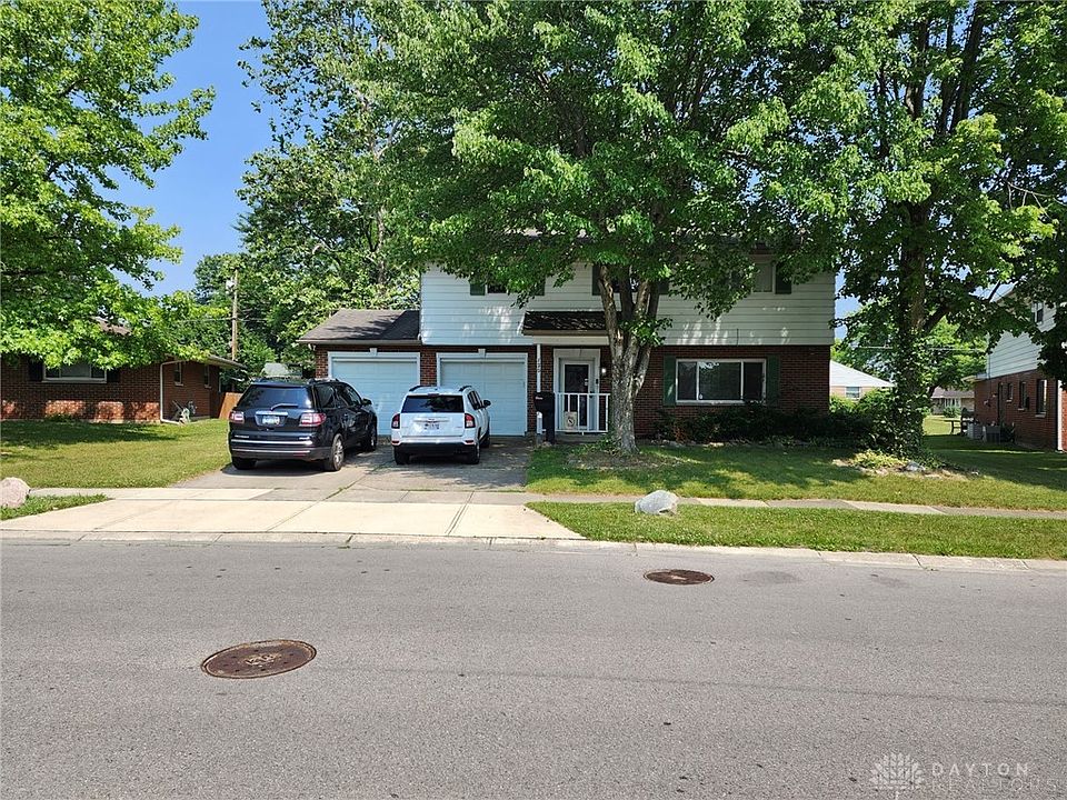 1st image of 120 Catalpa Dr