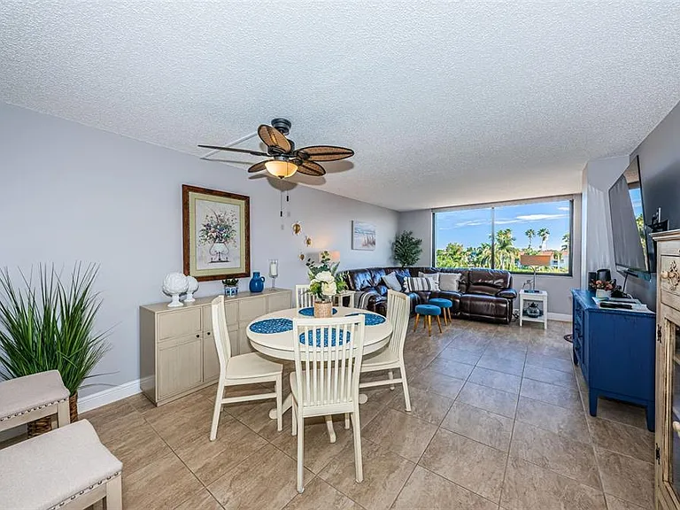 6295 Bahia Del Mar Cir #405 — Photo 6