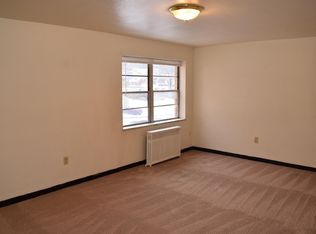 939 2nd St #C-15, Baden, PA 15005