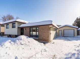 1 Peter St, Quinte West, ON K8V 6G6