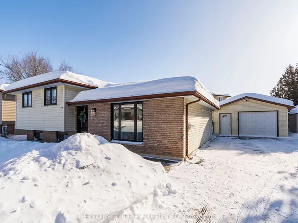 1 Peter St, Quinte West, ON K8V 6G6