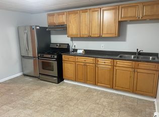 1-15 Langsberries Ave #13, North Providence, RI 02911