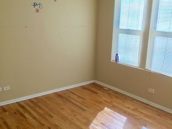 3rd image of 1301 E 71st Pl APT 1S